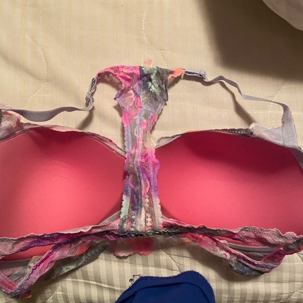 Bralette - Picture 3 of 4